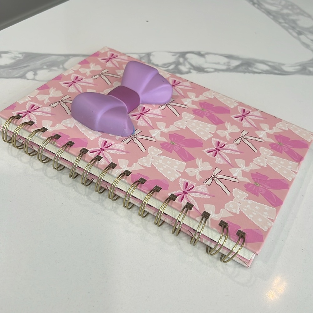 🎀Cute.🎀 BOW NOTEBOOK🎀 - Picture 2 of 16